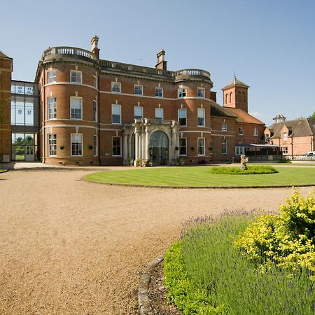 Oakley Hall Hotel Basingstoke Bagian luar foto