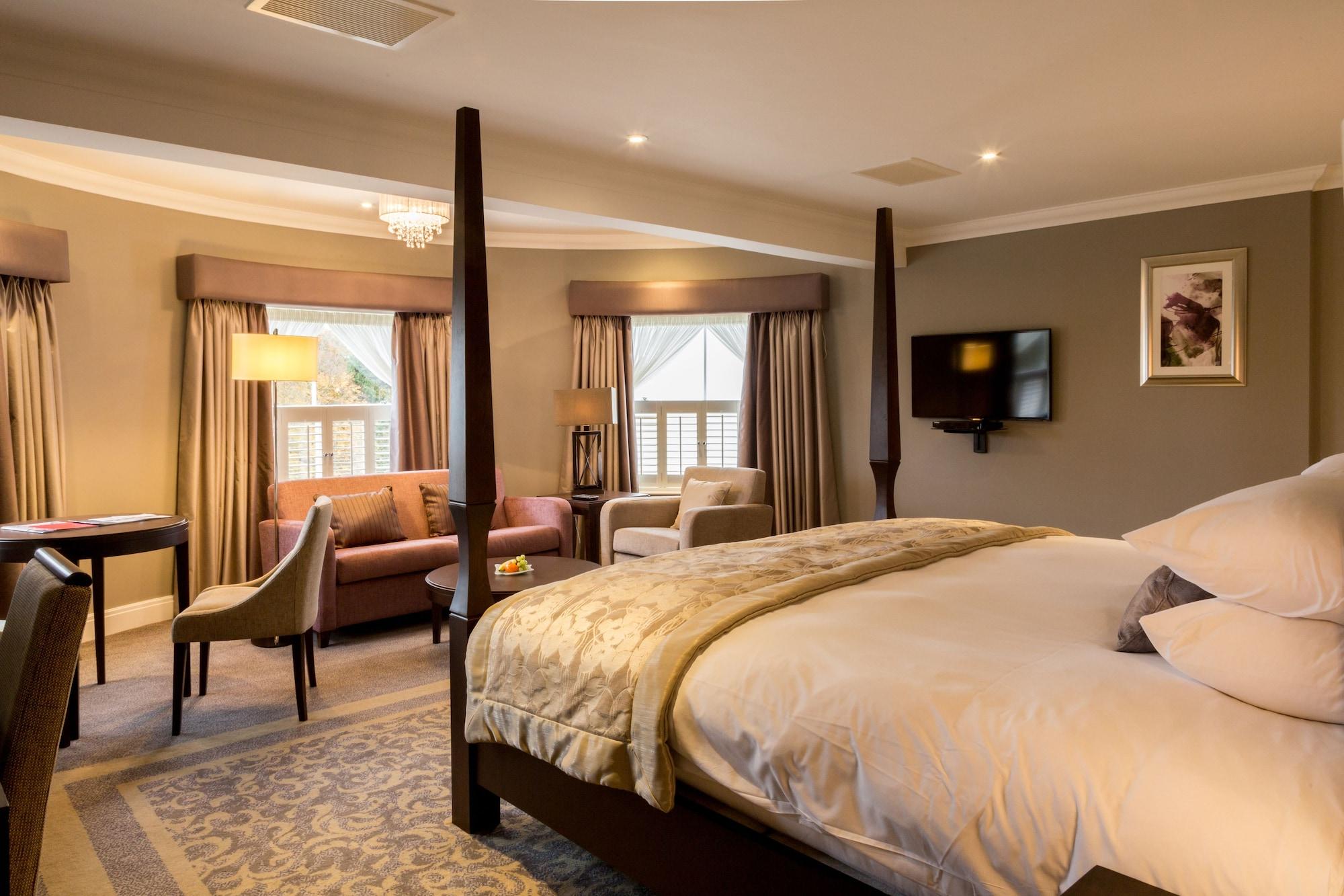 Oakley Hall Hotel Basingstoke Bagian luar foto